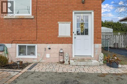 9 Grenadier Drive Unit# Upper, Hamilton, ON 