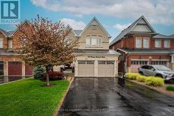 169 DOWNY EMERALD DRIVE Bradford West Gwillimbury, ON L3Z 0E6