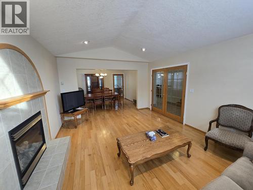 142 Lowe Street, Quesnel, BC 