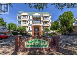 1750 Atkinson Street Unit# 302 Penticton, BC V2A 7M6