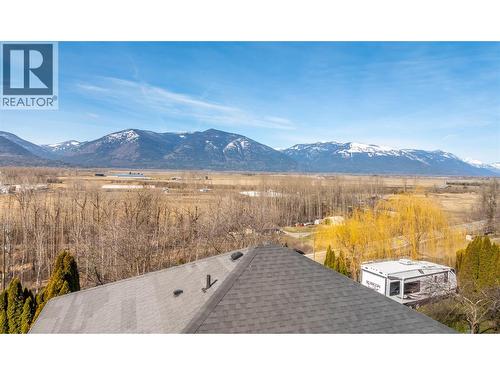 235 3Rd Avenue S, Creston, BC 