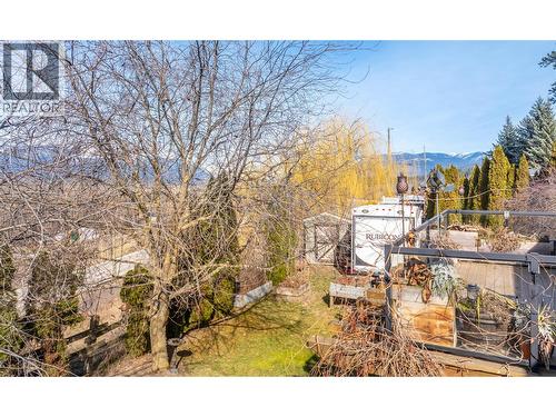 235 3Rd Avenue S, Creston, BC 
