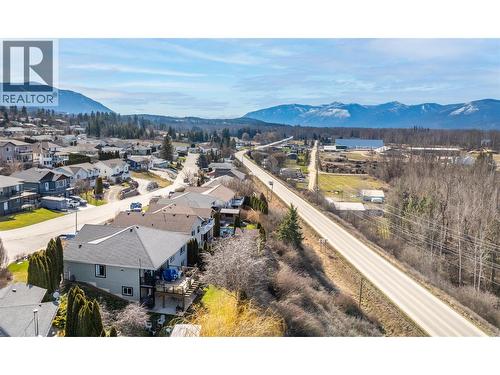 235 3Rd Avenue S, Creston, BC 