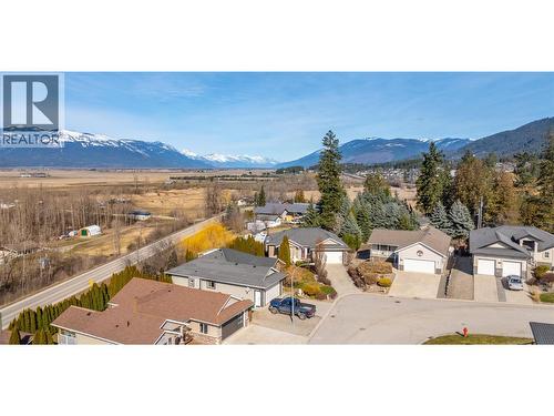 235 3Rd Avenue S, Creston, BC 