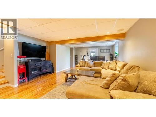 235 3Rd Avenue S, Creston, BC 
