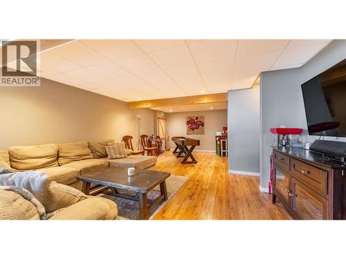 235 3Rd Avenue S, Creston, BC 