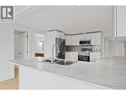 1315 Dehart Road, Kelowna, BC 