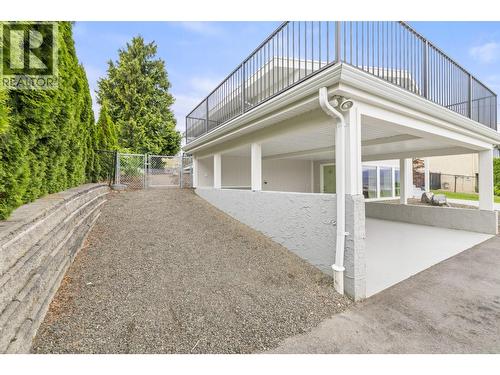 Ample parking for RV, boats and winter toys - 1315 Dehart Road, Kelowna, BC 