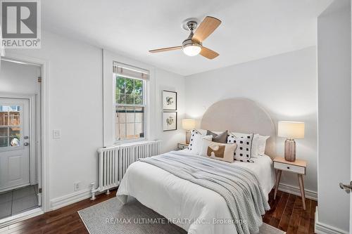 132 Hanson Street, Toronto, ON 