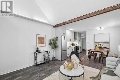 132 Hanson Street, Toronto, ON 