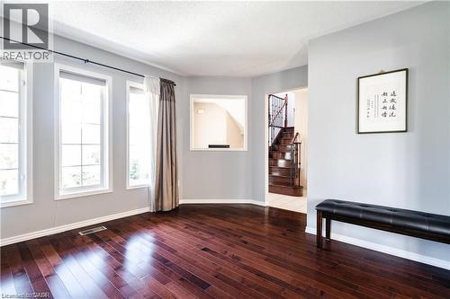 106 Moore Crescent, Ancaster, ON 