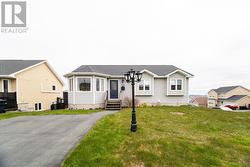 25 Flamingo Drive Paradise, NL A1L 2N4