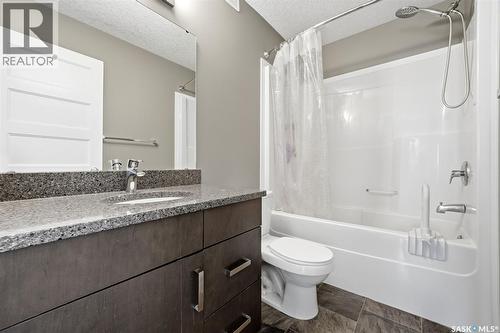 4321 Green Apple Drive E, Regina, SK 
