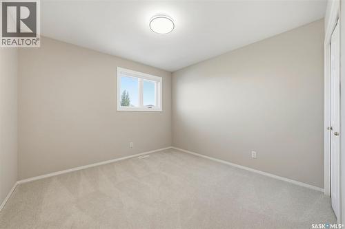 118 Hinitt Place, Saskatoon, SK 