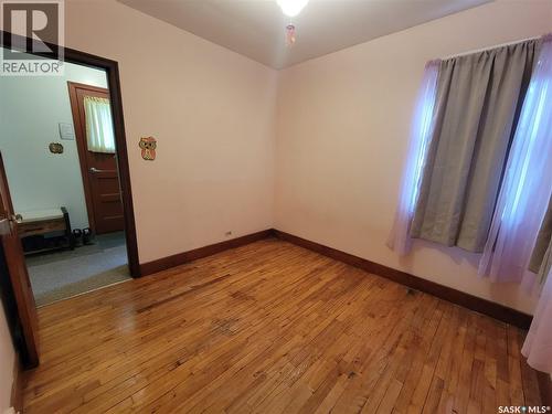 106 Railway Avenue E, Neilburg, SK 
