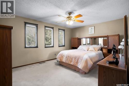 2 Cambridge Crescent, Saskatoon, SK 