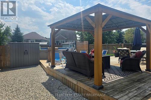 9 Broadpoint Street, Wasaga Beach, ON 