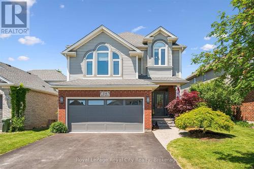 24 PEER DRIVE  Guelph (Kortright Hills), ON N1C 1H1