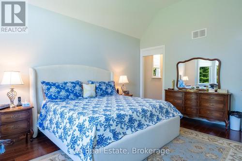 180 St. Edmunds Crescent, South Bruce Peninsula, ON 
