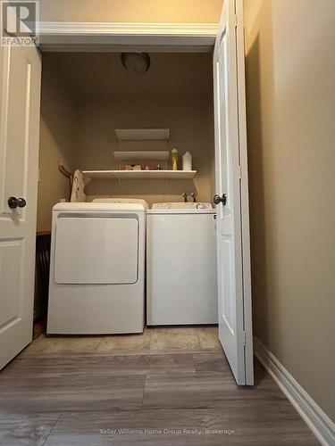 13B - 55 Mooregate Crescent, Kitchener, ON 