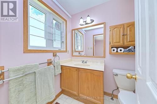 16 Harrop Avenue, Halton Hills, ON - Indoor Photo Showing Bathroom
