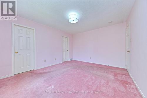16 Harrop Avenue, Halton Hills, ON - Indoor Photo Showing Other Room