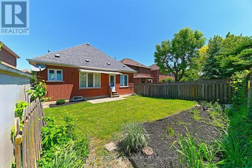 16 Harrop Avenue, Halton Hills, ON - Outdoor