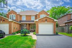 644 AMELIA CRESCENT  Burlington, ON L7L 6E5
