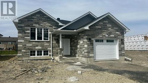 16 MULLIN DRIVE  South Stormont, ON K0C 1P0