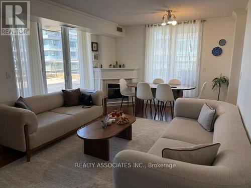 506 - 18 Kenaston Gardens Ne, Toronto, ON 