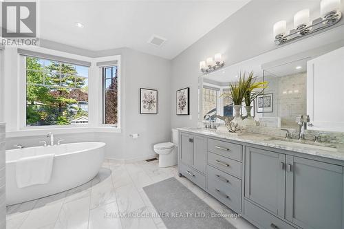 Primary 5 piece ensuite - 699 Front Road, Pickering, ON 