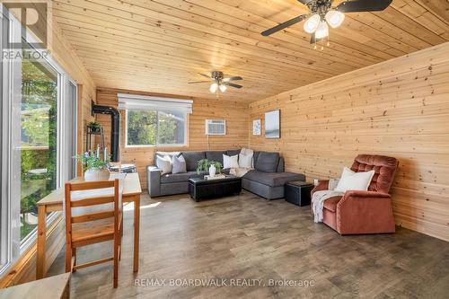 339 Leavoy Lane, Horton, ON 