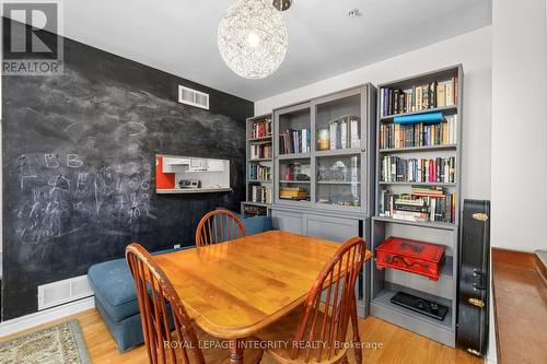 Dining room - 237 Cumberland Street, Ottawa, ON - Indoor