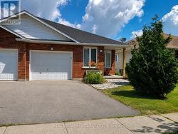 21 SADDLER STREET Pelham (Fonthill), ON L0S 1E4