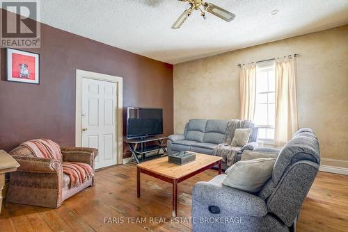 236 Barrie Street, Essa, ON 