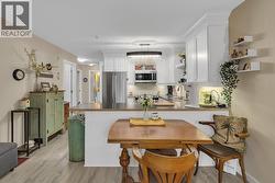Dining & Kitchen - 