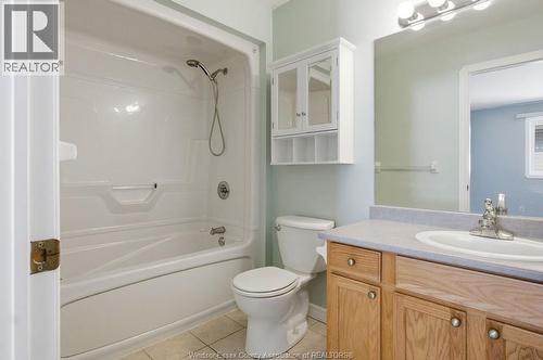 149 Amy Croft Drive, Lakeshore, ON 