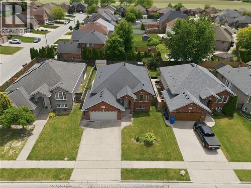 149 Amy Croft Drive, Lakeshore, ON 