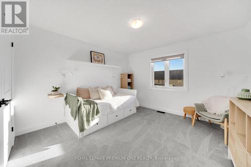 207 Schmidt Drive, Wellington North, ON - Indoor Photo Showing Bedroom