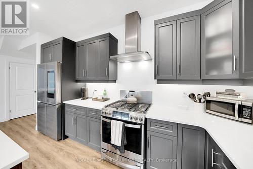 207 Schmidt Drive, Wellington North, ON - Indoor Photo Showing Kitchen With Upgraded Kitchen