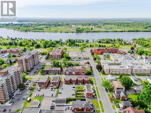 129 First Street W, Cornwall, ON 