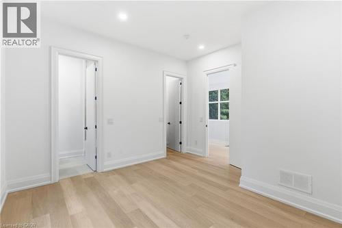 135 Secord Lane, Burlington, ON 