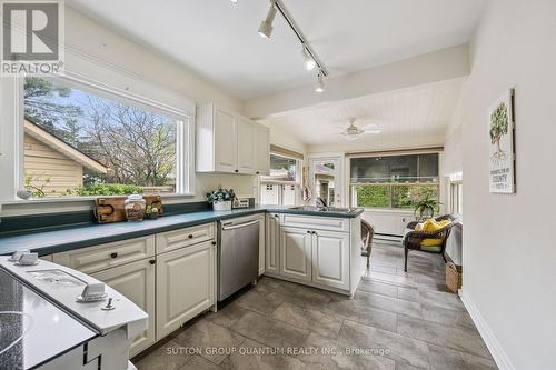 2085 Emerald Crescent, Burlington, ON 