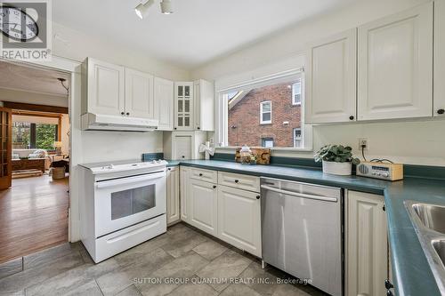 2085 Emerald Crescent, Burlington, ON 