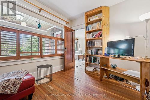 2085 Emerald Crescent, Burlington, ON 