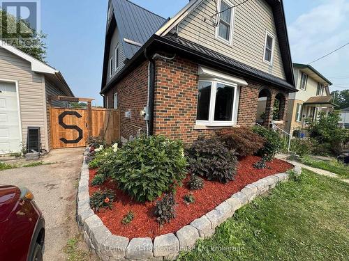 87 BAY STREET  Woodstock (Woodstock - South), ON N4S 3K7