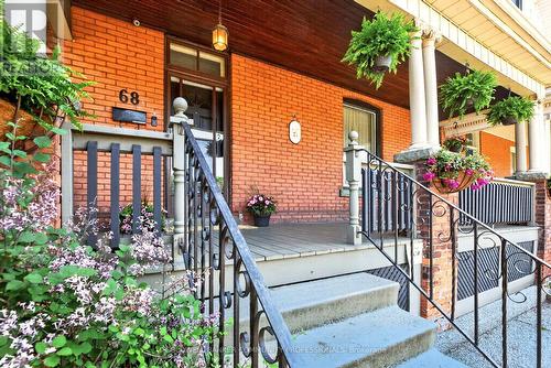 68 Delaware Avenue, Hamilton, ON 