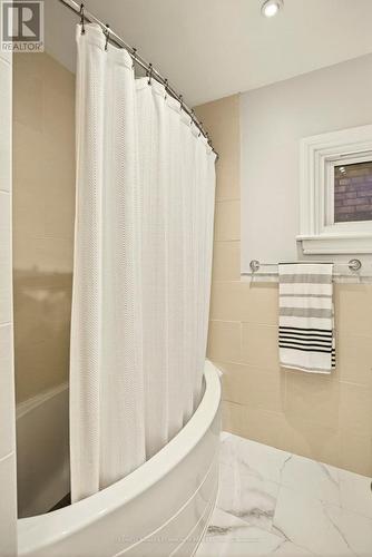 68 Delaware Avenue, Hamilton, ON 