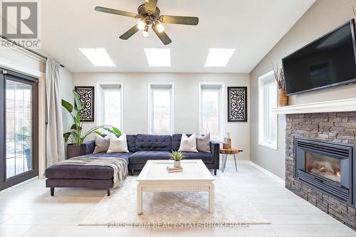 44 Regent Street, Kawartha Lakes, ON 