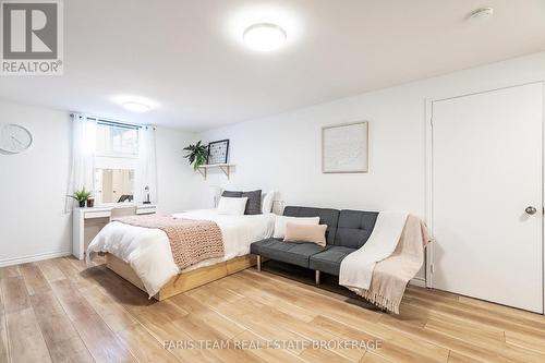 44 Regent Street, Kawartha Lakes, ON 
